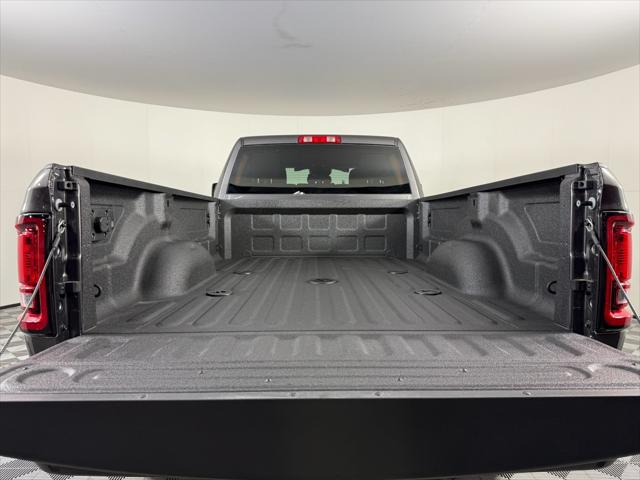 2026 Ram 3500 Big Horn Crew Cab 4x4 8 Box