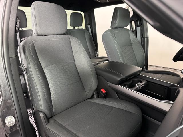 2026 Ram 3500 Big Horn Crew Cab 4x4 8 Box