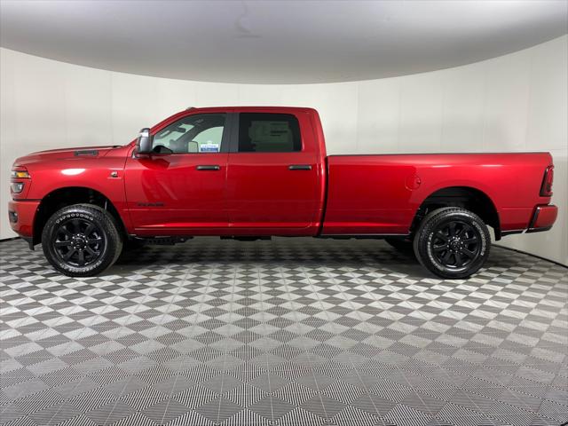 2026 Ram 3500 Big Horn Crew Cab 4x4 8 Box