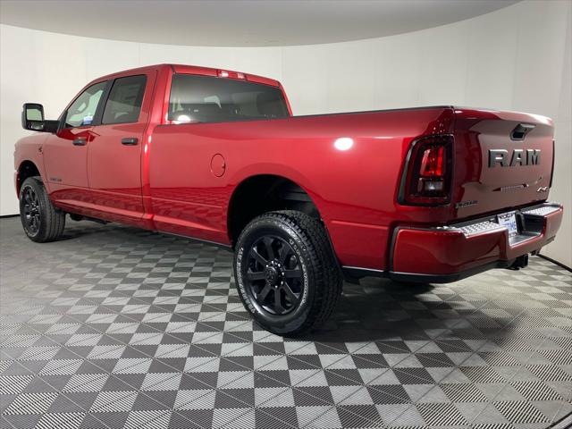 2026 Ram 3500 Big Horn Crew Cab 4x4 8 Box