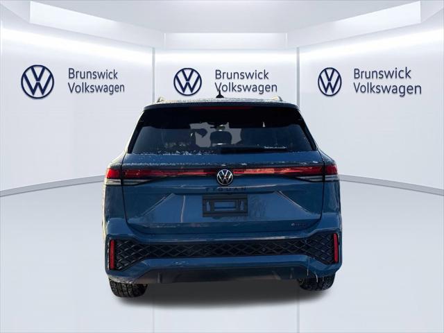 2026 Volkswagen Tiguan SE R-Line Black