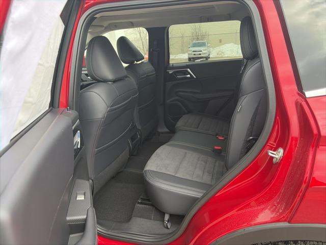 2025 Mitsubishi Outlander PHEV SE S-AWC