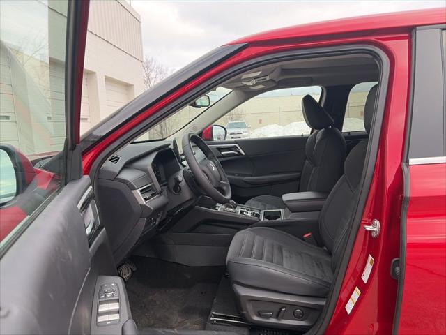 2025 Mitsubishi Outlander PHEV SE S-AWC