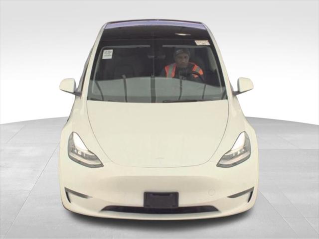 2022 Tesla Model Y Long Range Dual Motor All-Wheel Drive