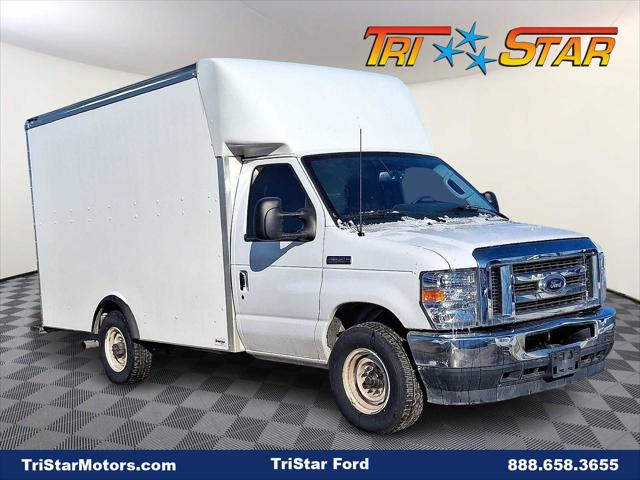2023 Ford E-350 Cutaway 2023 Ford E-350 Cutaway