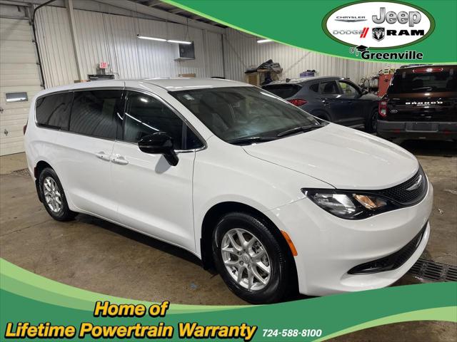 2026 Chrysler Voyager LX