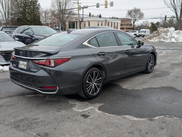 2025 Lexus ES 300h 300h 2025 Lexus ES 300h 300h