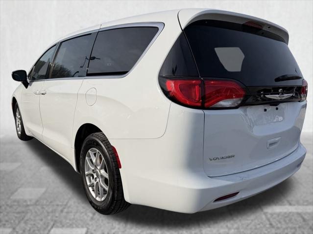 2024 Chrysler Voyager LX