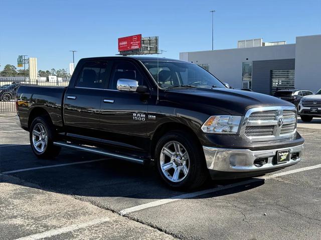 2017 RAM 1500 Lone Star Silver Crew Cab 4x2 57 Box