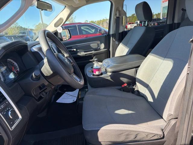 2022 RAM 1500 Classic SLT Crew Cab 4x4 57 Box