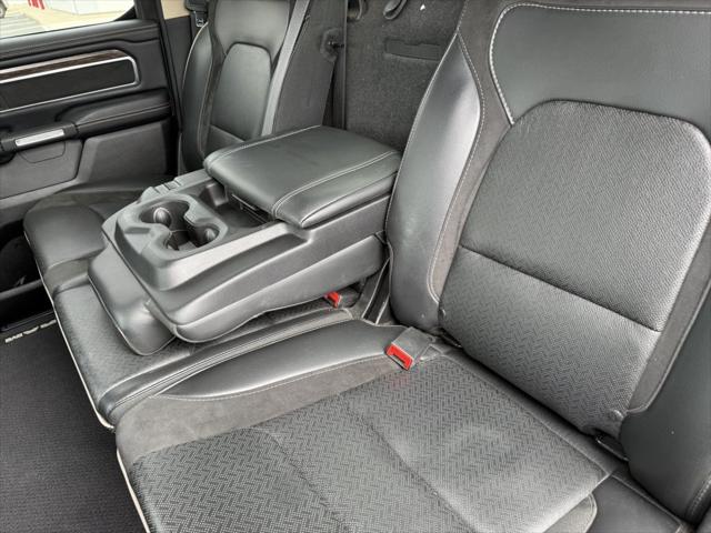 2019 Ram 1500 Laramie Crew Cab 4x4 5'7" Box