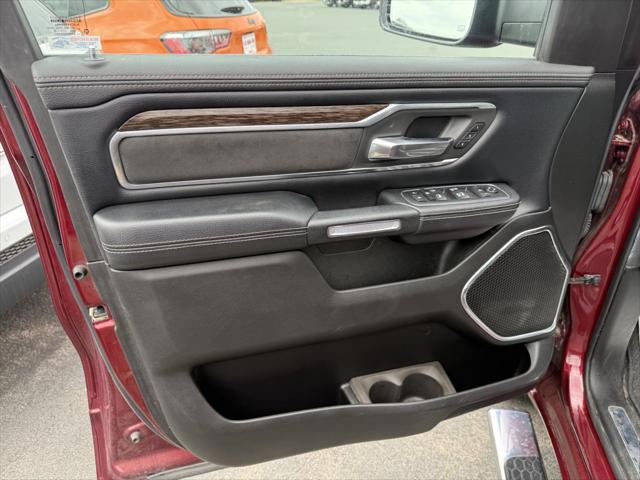 2019 Ram 1500 Laramie Crew Cab 4x4 5'7" Box