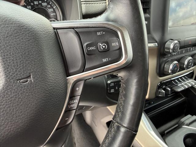 2019 Ram 1500 Laramie Crew Cab 4x4 5'7" Box