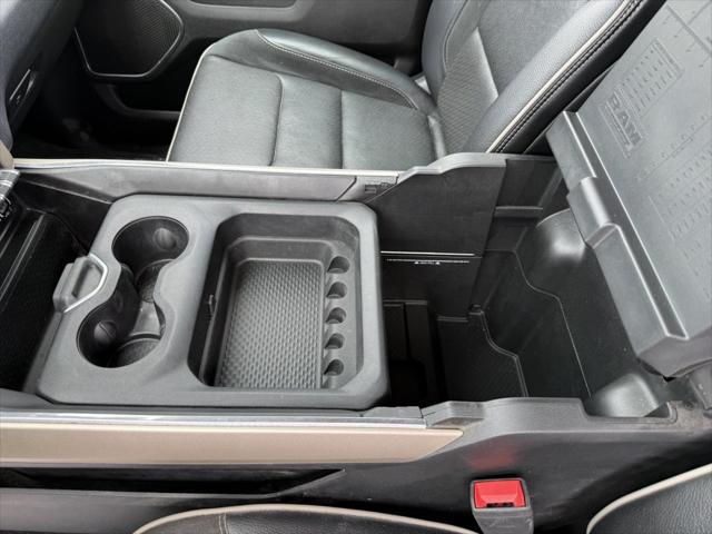 2019 Ram 1500 Laramie Crew Cab 4x4 5'7" Box