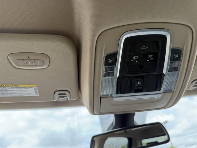 2019 Ram 1500 Laramie Crew Cab 4x4 5'7" Box