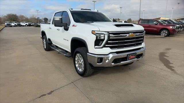 2025 Chevrolet Silverado 2500HD 4WD Crew Cab Standard Bed LTZ