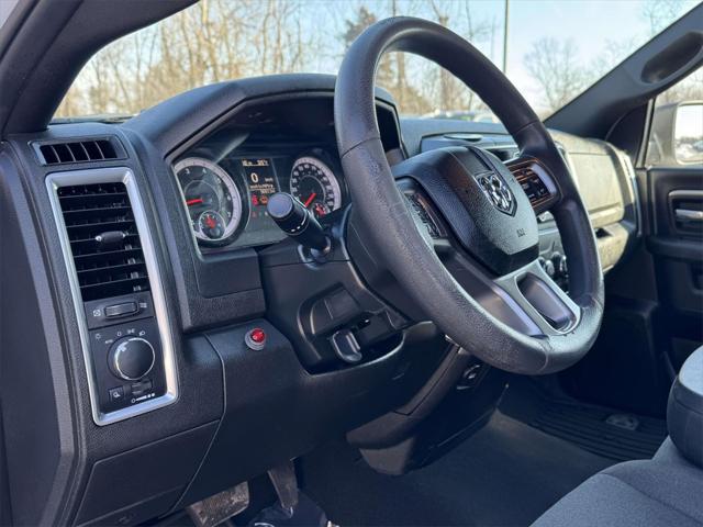 2021 RAM 1500 Classic Warlock Quad Cab 4x4 64 Box 2021 RAM 1500 Classic Warlock Quad Cab 4x4 64 Box