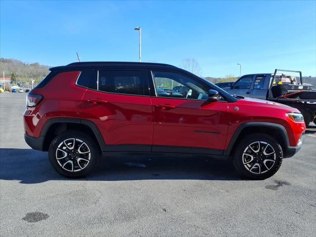 2025 Jeep Compass Trailhawk 4x4 2025 Jeep Compass Trailhawk 4x4