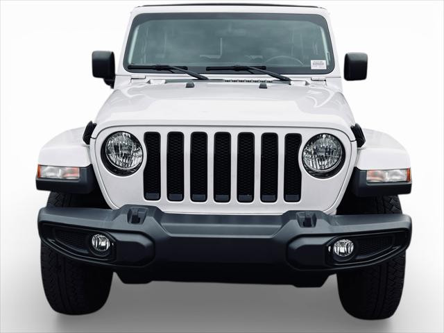 2022 Jeep Wrangler Unlimited Sahara Altitude 4x4