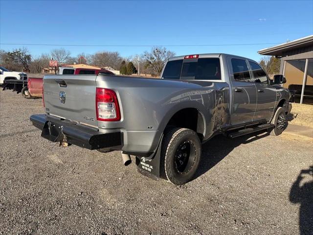 2022 Ram 3500 Tradesman Crew Cab 4x4 8' Box