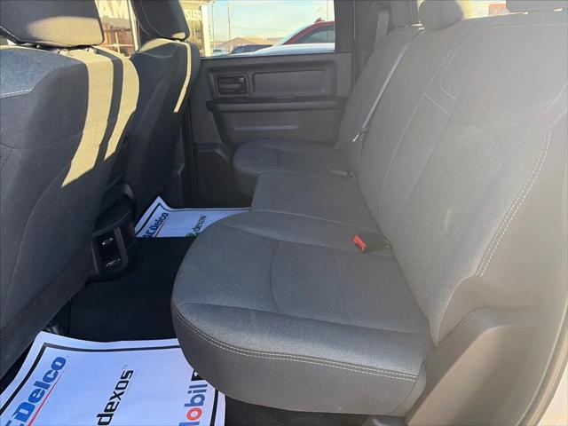 2022 Ram 3500 Tradesman Crew Cab 4x4 8' Box