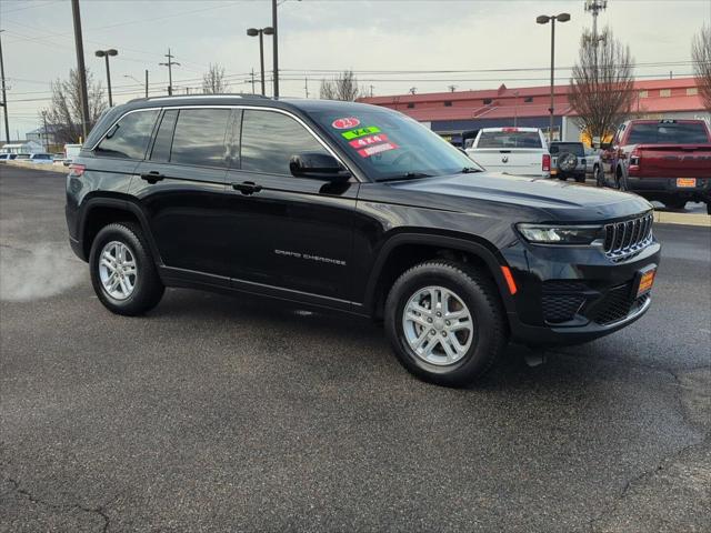 2023 Jeep Grand Cherokee Laredo