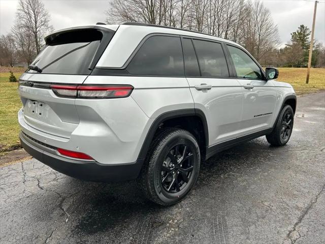 2026 Jeep Grand Cherokee Altitude 4x4