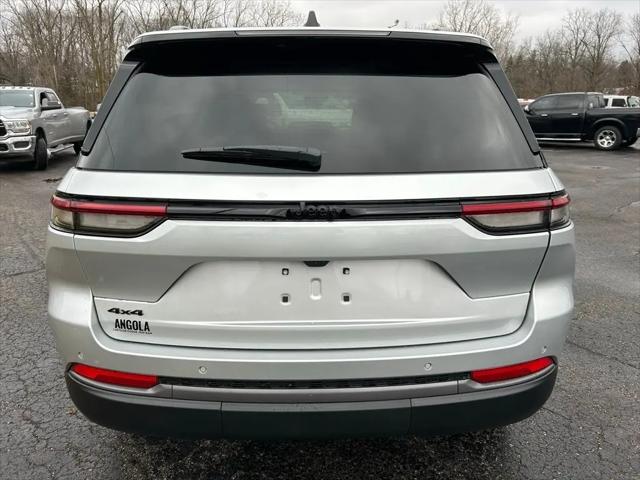 2026 Jeep Grand Cherokee Altitude 4x4