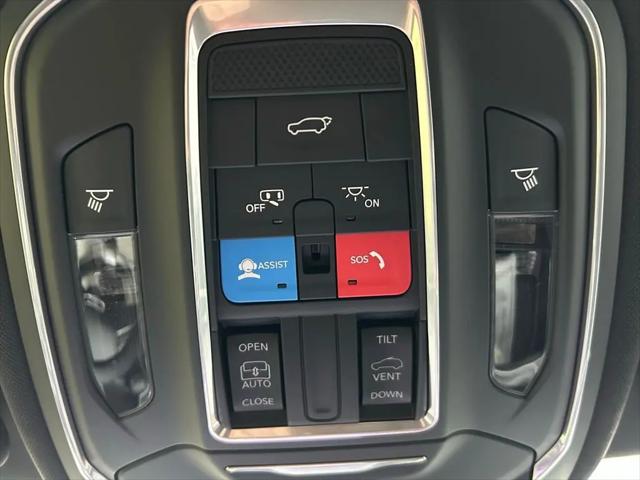 2026 Jeep Grand Cherokee Altitude 4x4