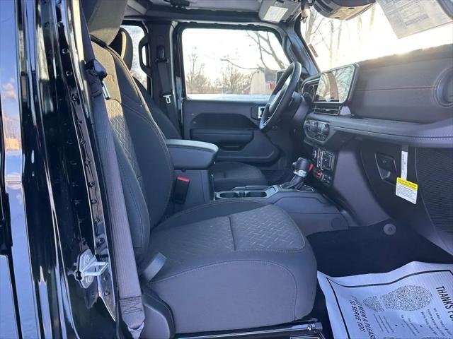 2026 Jeep Gladiator Sport