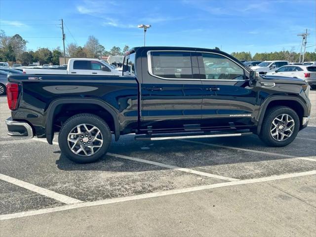 2026 GMC Sierra 1500 Crew Cab, Short Bed, SLE, 4WD