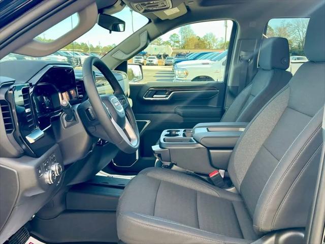 2026 GMC Sierra 1500 Crew Cab, Short Bed, SLE, 4WD