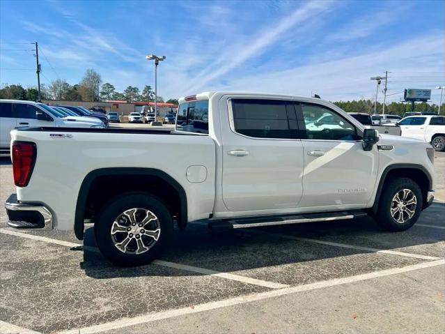 2026 GMC Sierra 1500 Crew Cab, Short Bed, SLE, 4WD