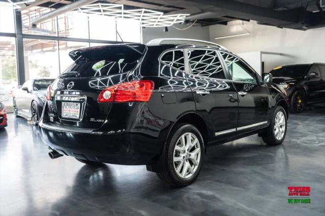 2011 Nissan Rogue SV