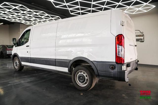 2017 Ford Transit w/60/40 Side Door w/LWB