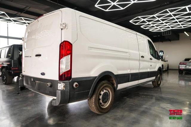 2017 Ford Transit w/60/40 Side Door w/LWB