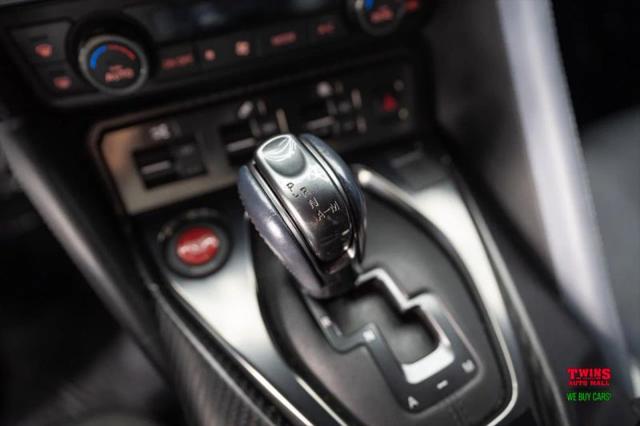 2020 Nissan GT-R Premium Dual-clutch 6-Speed Transmission