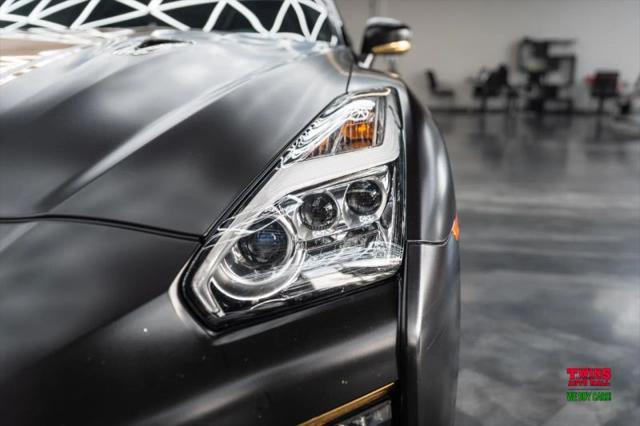 2020 Nissan GT-R Premium Dual-clutch 6-Speed Transmission