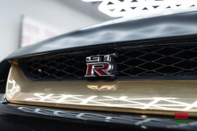 2020 Nissan GT-R Premium Dual-clutch 6-Speed Transmission