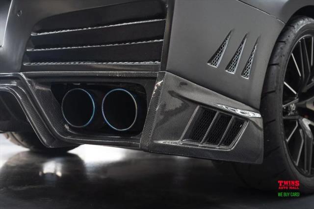 2020 Nissan GT-R Premium Dual-clutch 6-Speed Transmission
