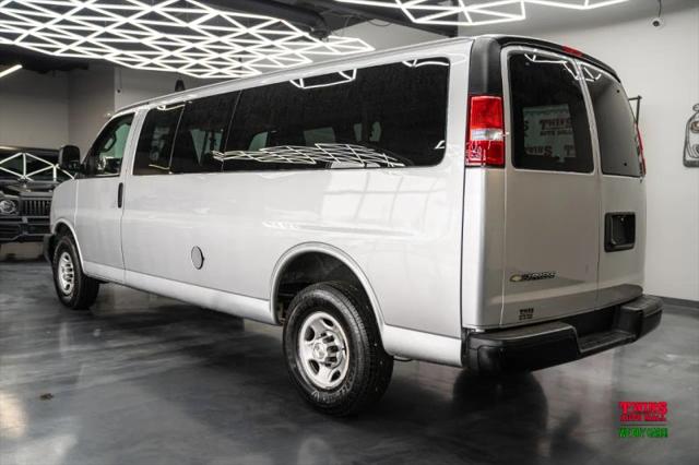 2019 Chevrolet Express LS