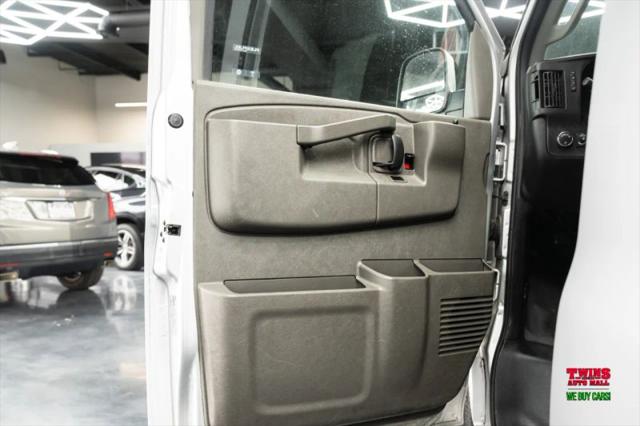 2019 Chevrolet Express LS