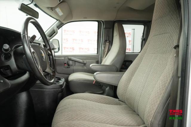 2019 Chevrolet Express LS