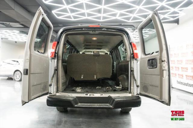 2019 Chevrolet Express LS