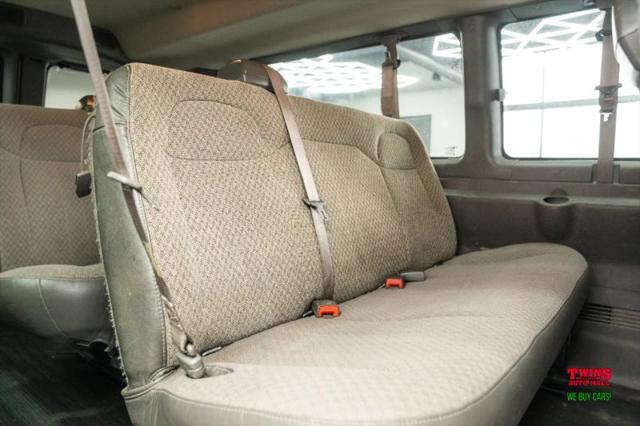 2019 Chevrolet Express LS