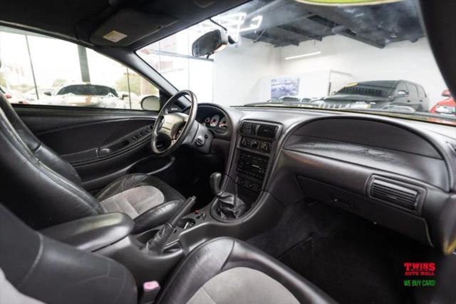 2001 Ford Mustang Cobra