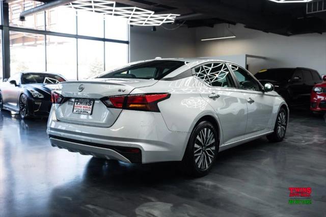 2024 Nissan Altima SV FWD