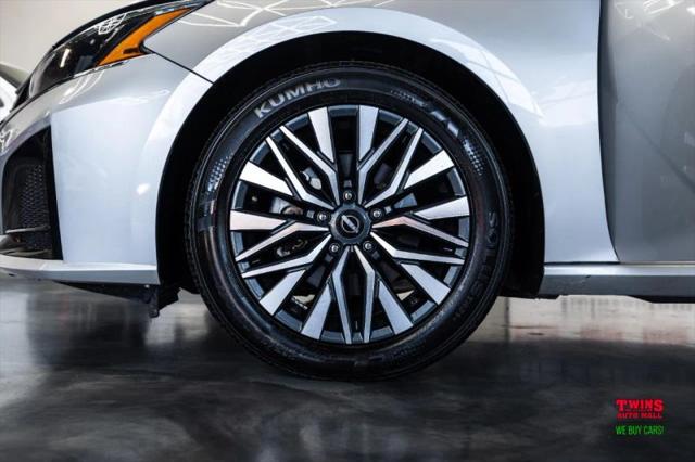 2024 Nissan Altima SV FWD