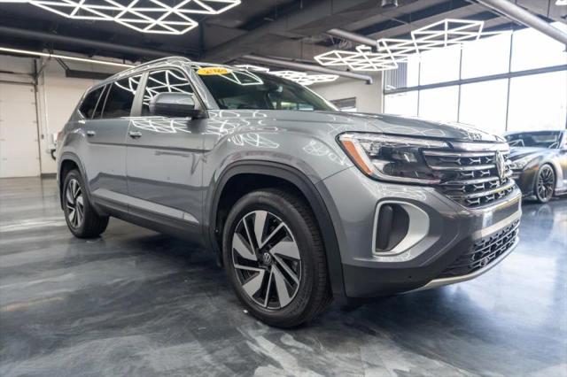 2024 Volkswagen Atlas 2.0T SE w/Technology