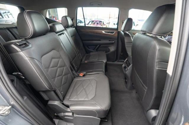 2024 Volkswagen Atlas 2.0T SE w/Technology
